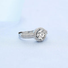 1 Carat Cubic Zirconia Adjustable Ring - Hypoallergenic & Lightweight Jewelry