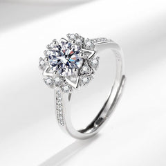 1 Carat Cubic Zirconia Adjustable Ring - 3.2g Lightweight & Hypoallergenic