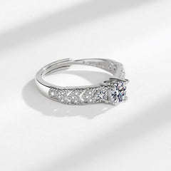 1 Carat Cubic Zirconia Adjustable Ring - Hypoallergenic & Lightweight