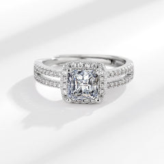 6x6mm Cubic Zirconia Ring - 2.8g Elegant CZ Jewelry with Sparkling Accents