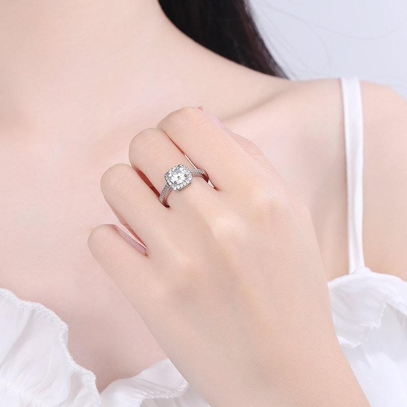 2 Carat Square-Cut Cubic Zirconia Adjustable Ring - 3.79g with Accented Stones