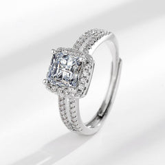 6x6mm Cubic Zirconia Ring - 2.8g Elegant CZ Jewelry with Sparkling Accents