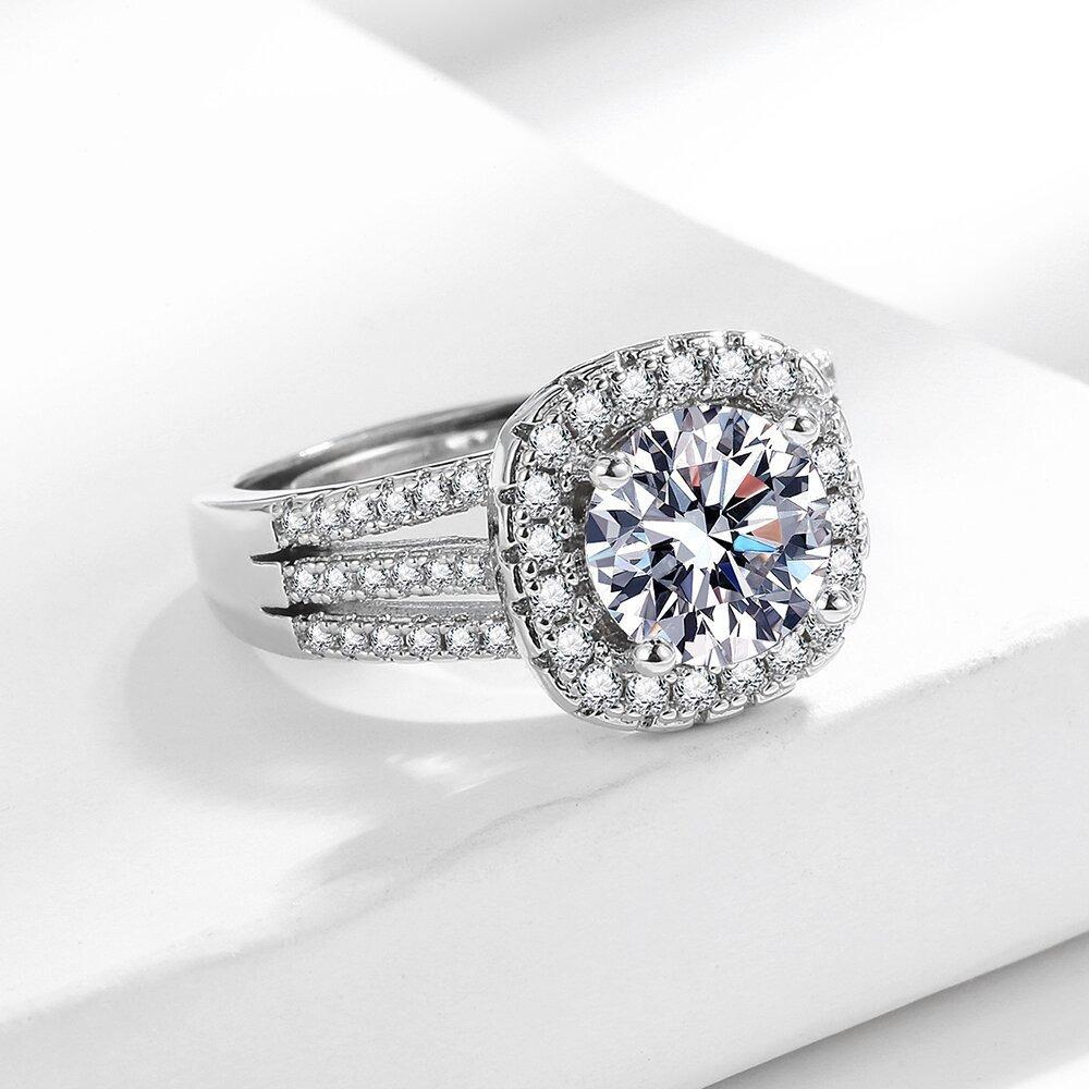 8.0mm 2-Carat Zircon Ring - 5.3g, Sophisticated & Glamorous