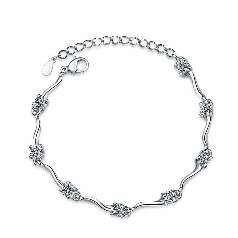 Pulsera plateada inspirada en el bambú para mujer: joyería elegante y ajustable