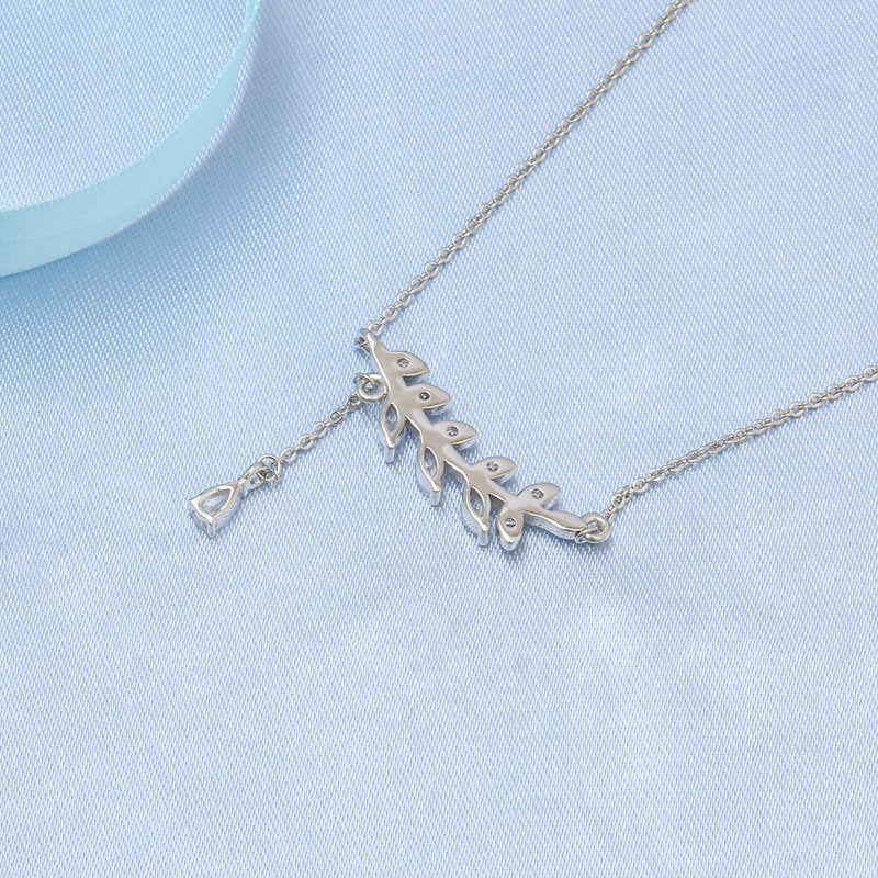 Elegant Leaf Moissanite Women's Necklace