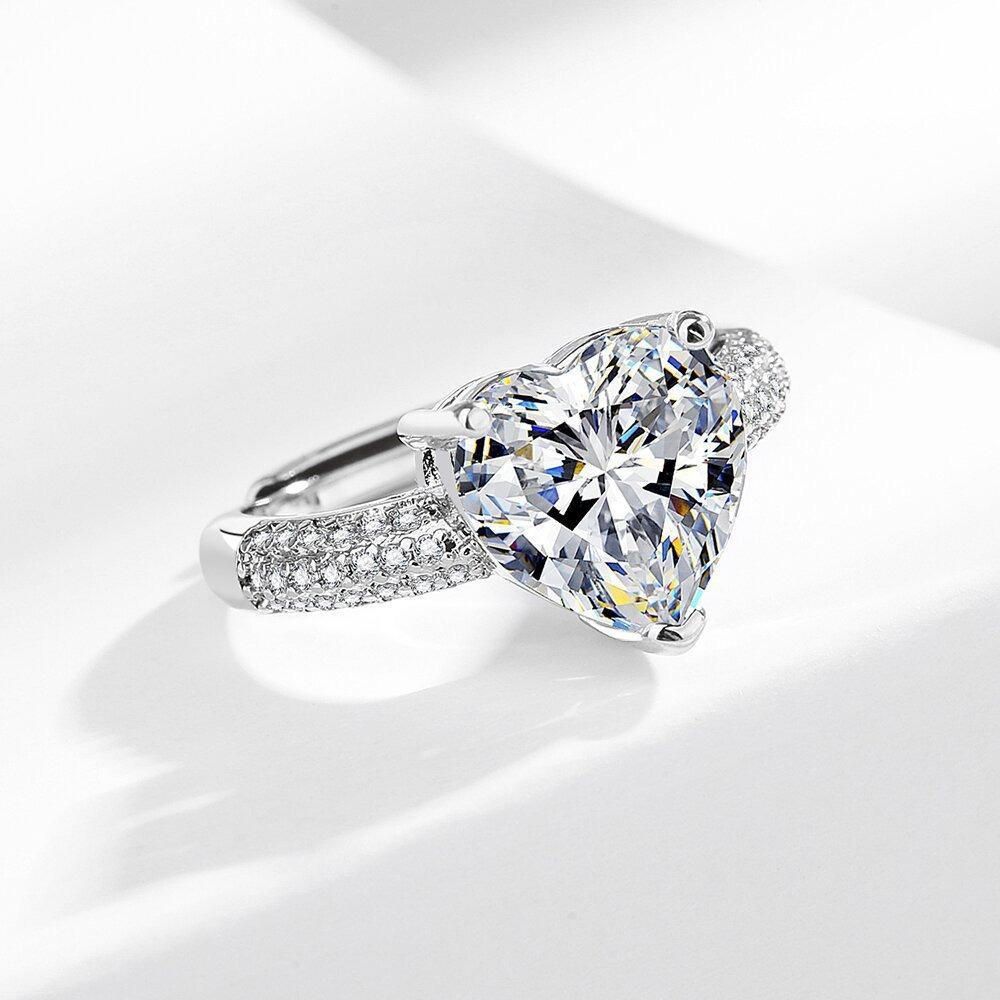 5 Carat Heart Cubic Zirconia Adjustable Ring - Nickel-Free & Hypoallergenic Lightweight Jewelry