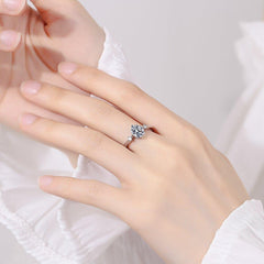 Oval Moissanite Adjustable Ring in S925