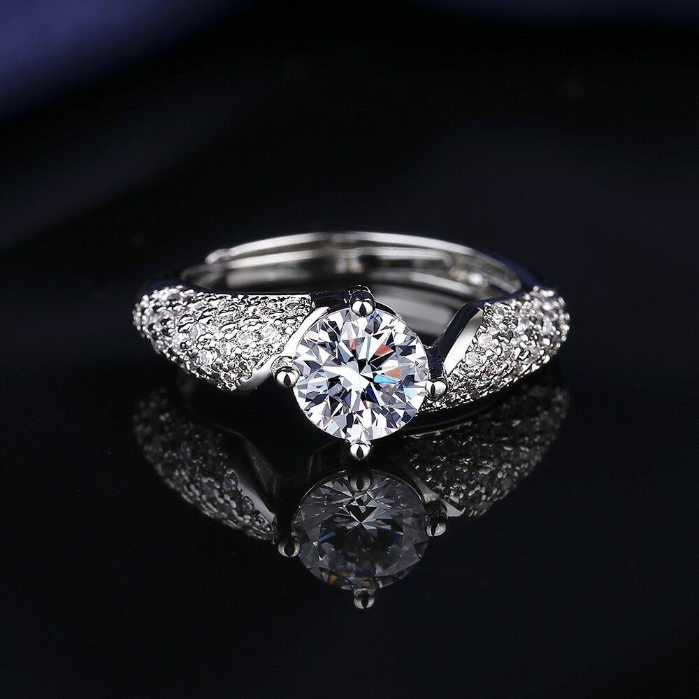 Adjustable 1 Carat Moissanite Ring (6.5mm) - Hypoallergenic & Lightweight Jewelry