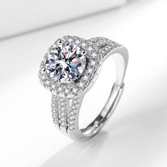 2 Carat Cubic Zirconia Adjustable Ring - Hypoallergenic & Lightweight in S925