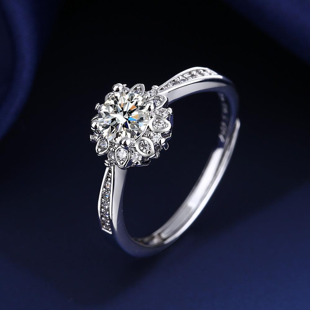 5mm Cubic Zirconia Pavé Ring - Lightweight Jewelry